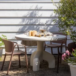 Hot WOOOD Bent tuinstoel kunststof Zalmroze