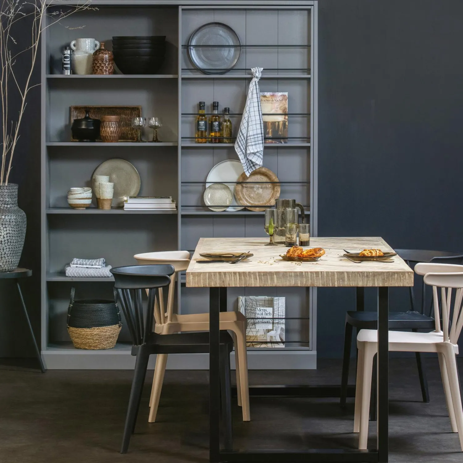 Outlet WOOOD Combi-Tablo: mango visgraat 200x90 & U-poot