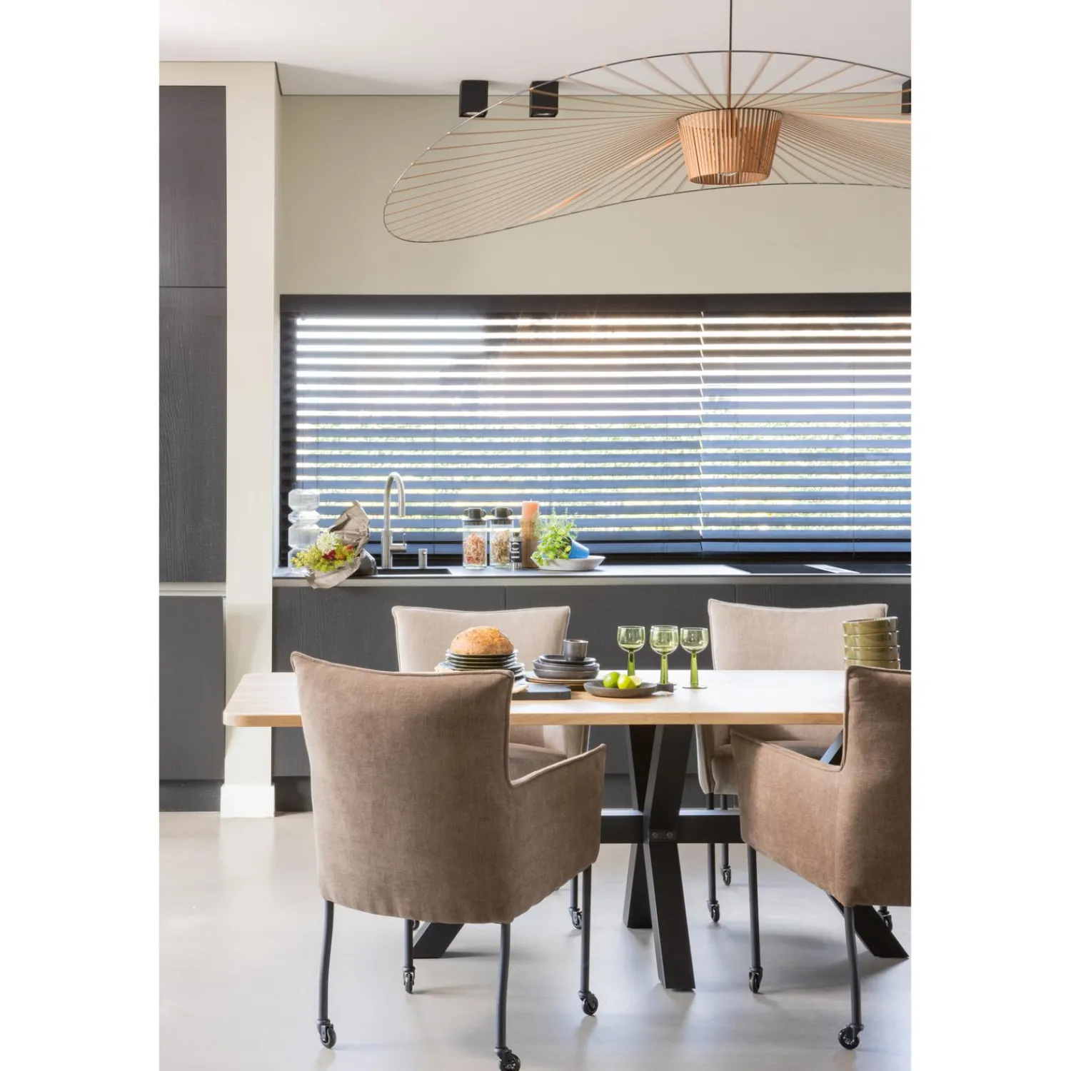 Online WOOOD Combi-Tablo: XL tafelblad eiken 240x100 & Zeeland poot