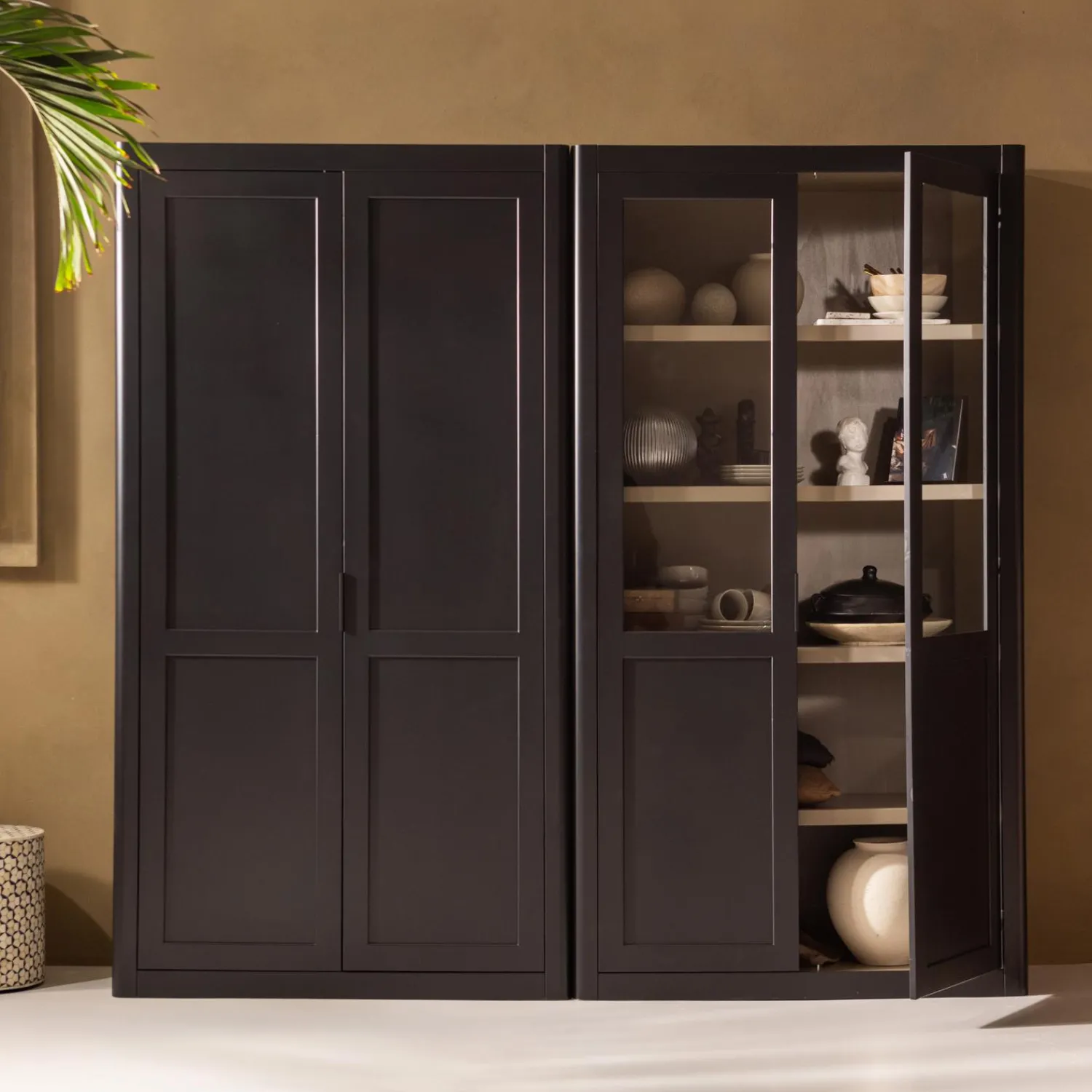 Outlet WOOOD Gunnar buffetkast grenen /mud Matzwart