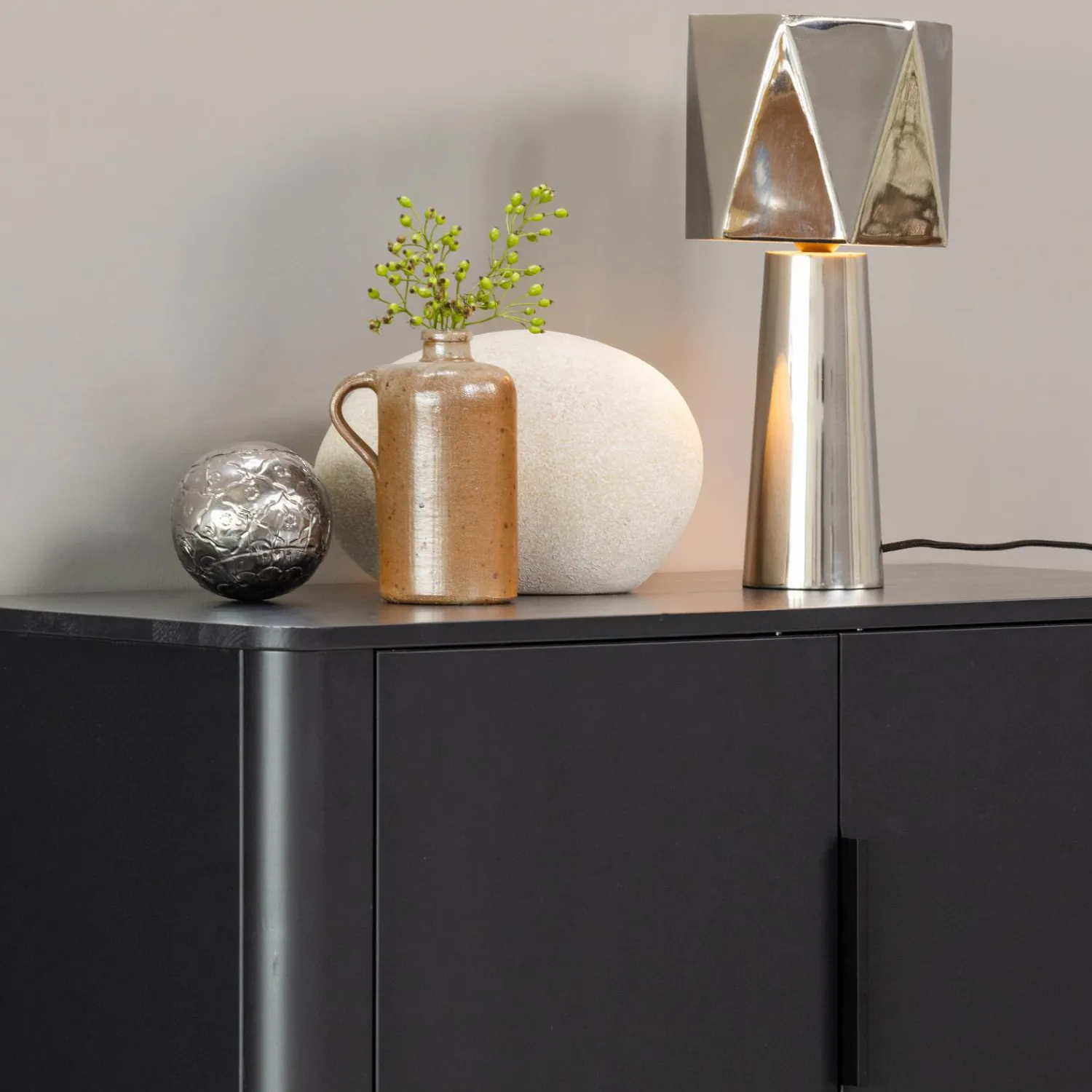 Sale WOOOD Gunnar 2-deurs kast grenen Matzwart