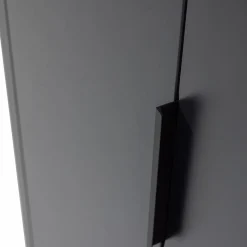 Sale WOOOD Gunnar 2-deurs kast grenen Matzwart