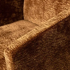 Hot WOOOD Mount eetkamerstoel met armleuning 3D chenille Middenbruin