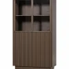 Best WOOOD Nova lage vitrinekast grenen truffel bruin