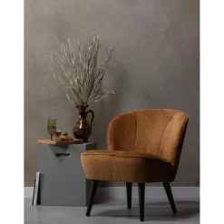 WOOOD Sara fauteuil structure velvet cognac