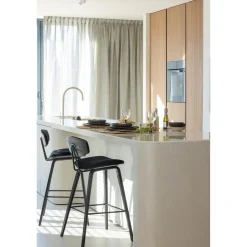 Best WOOOD Senn barstoel velvet zwart