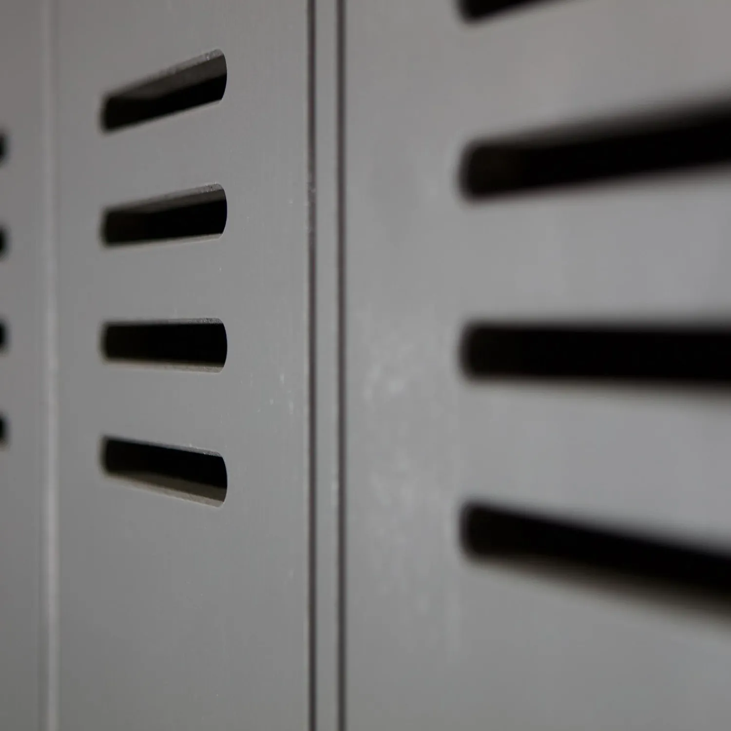 Sale WOOOD Stijn hoog 2-deurs lockerkast steel grey Staalgrijs