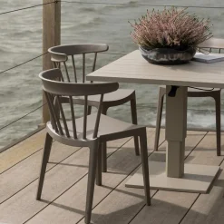 WOOOD Tesso hoogte verstelbare tuintafel aluminium Zand