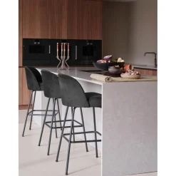 WOOOD Vogue barstoel 80 cm velvet Zwart